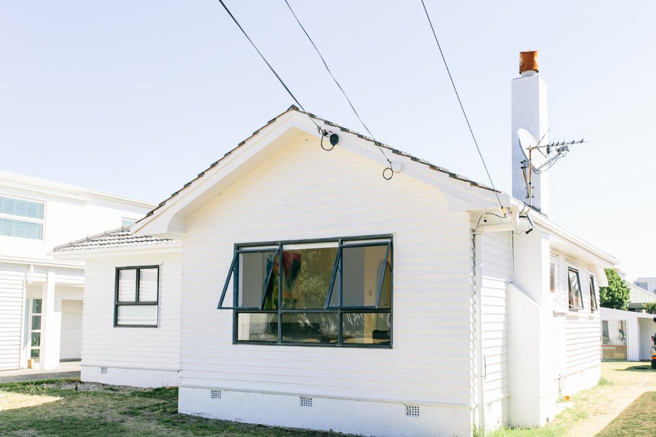 Mount Beach House - 40 Seconds From The Beach Mount Maunganui Exterior foto